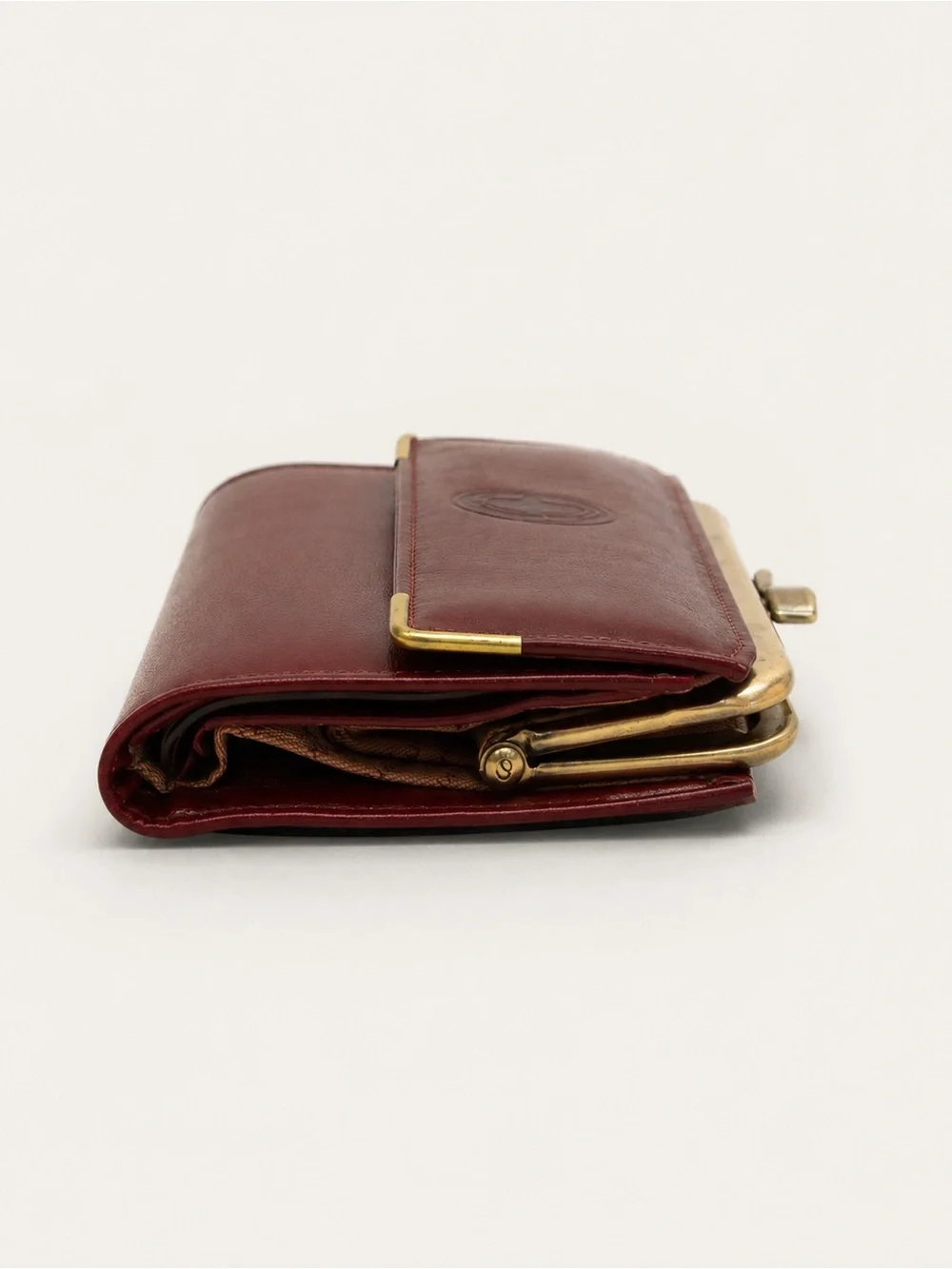 Vintage Buxton Burgundy Leather Kiss-Lock Wallet with Gold Hardware
